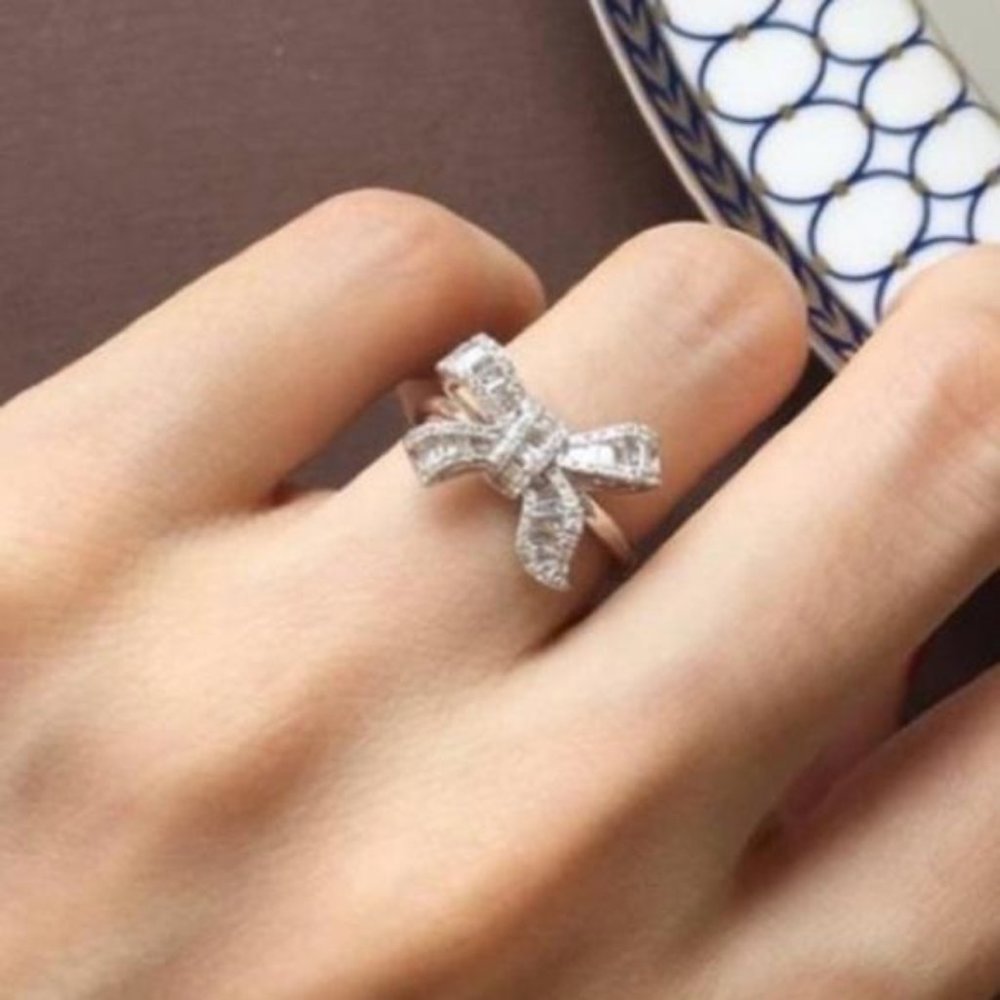 NEW BAGUETTE 925 STERLING SILVER DIAMOND RING, CUTE RING, SHINY RING. - Picture 6 of 8
